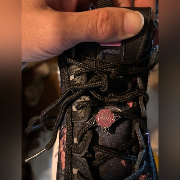 Fila Women's Platform Sneaker with Enamel Rose Closure - Picture 6 of 10